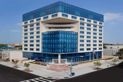 Vista LIC Hotel Premier Collection by Best Western Long Island City